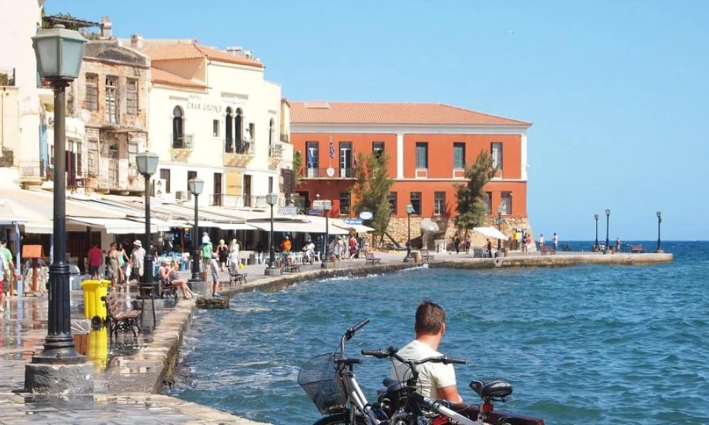 TUI: Ακυρώνονται όλα τα πακέτα διακοπών στην Κρήτη έως και τις 7 Σεπτεμβρίου